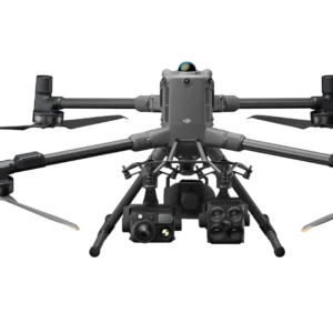 Drone DJI Matrice 400 em voo de inspeção técnica